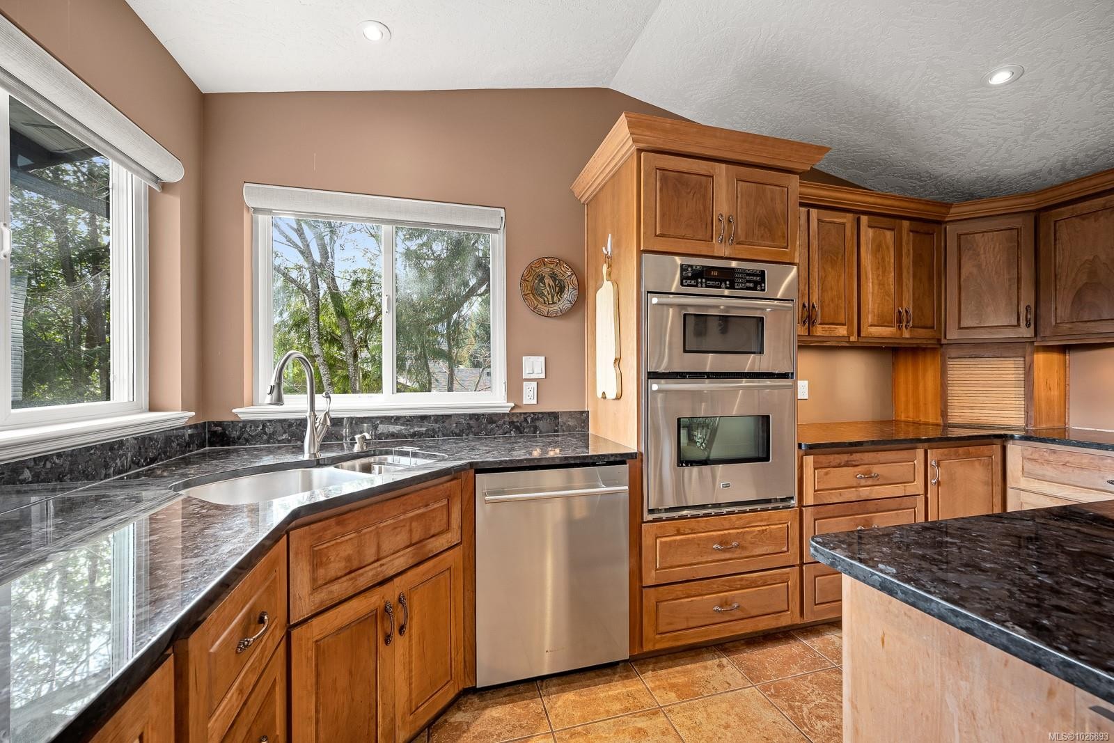 1780 Jay Bell Trail, Qualicum Beach, BC