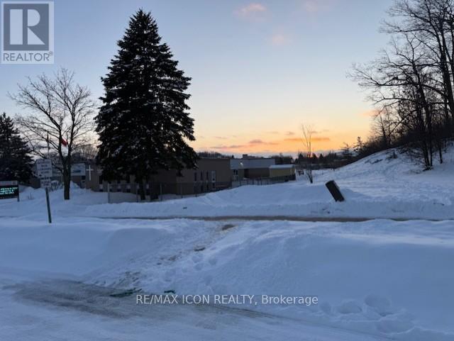 55 Gracefield Crescent, Kitchener, ON - Outdoor With View