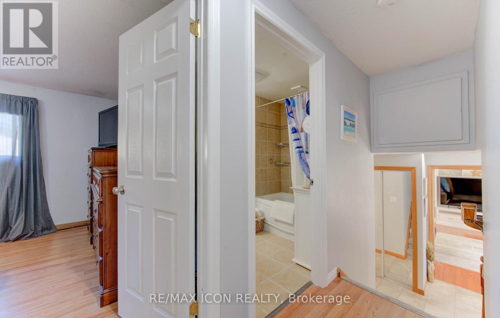 55 Gracefield Crescent, Kitchener, ON - Indoor Photo Showing Other Room