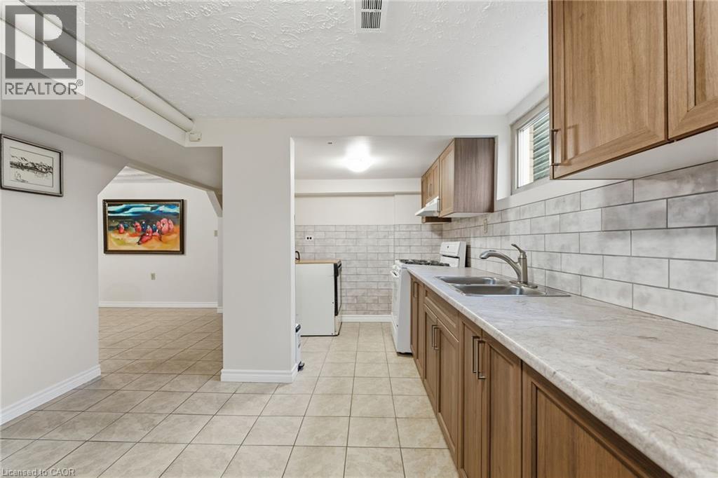 1894 Main Street E, Hamilton, ON - Indoor Photo Showing Kitchen With Double Sink