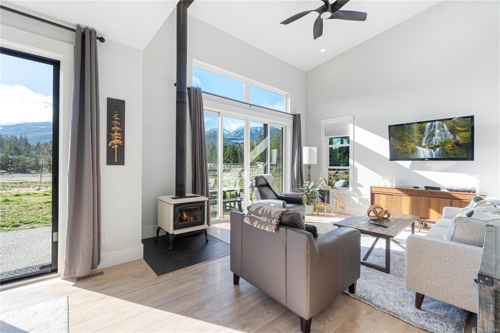 3770 Tralee Rd, Qualicum Beach, BC