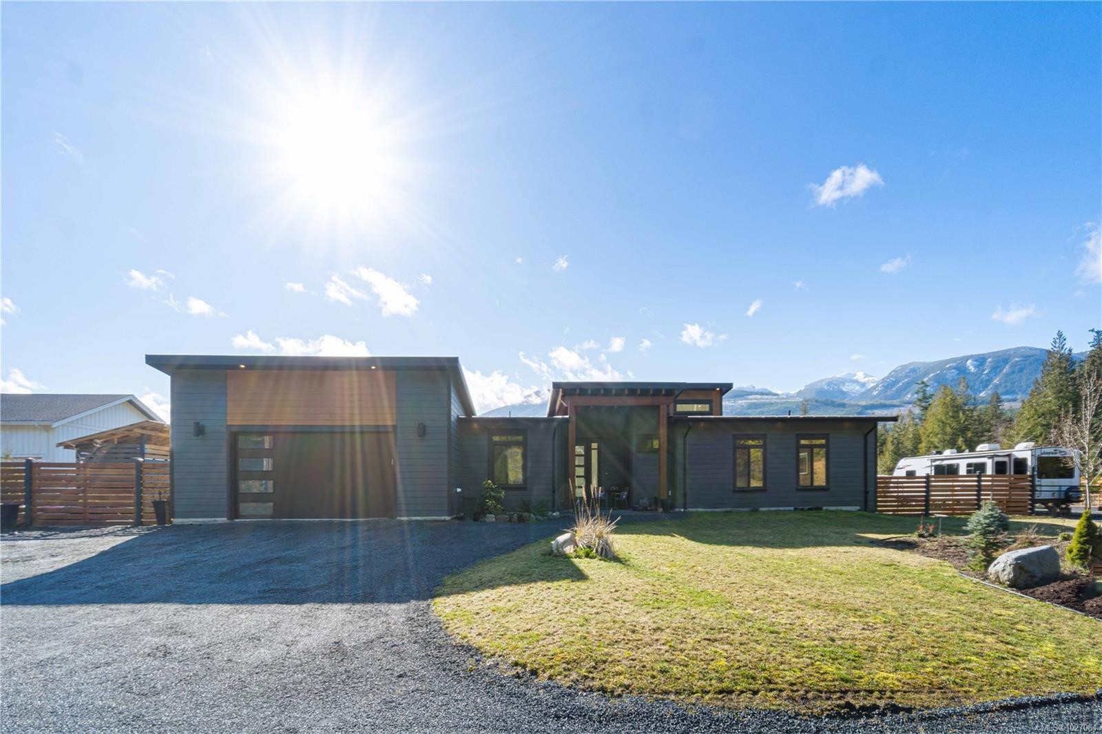 3770 Tralee Rd, Qualicum Beach, BC