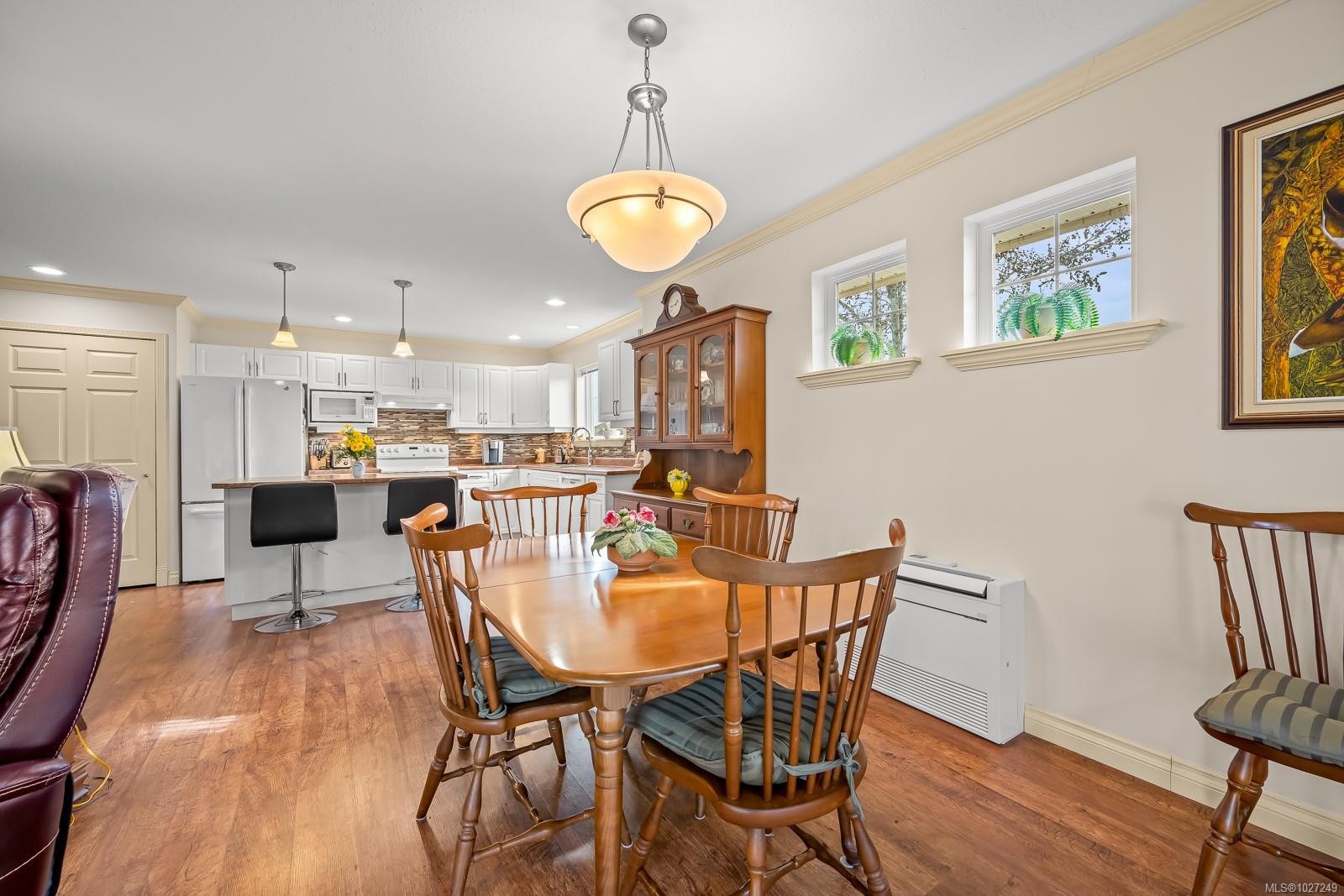 803 Labrador Dr, Comox, BC