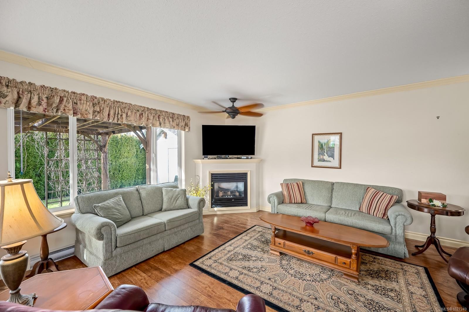 803 Labrador Dr, Comox, BC