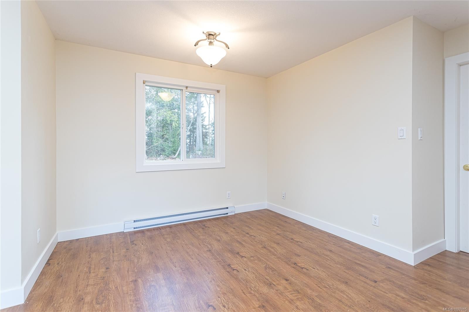 3960 Ostby Pl, Bowser, BC