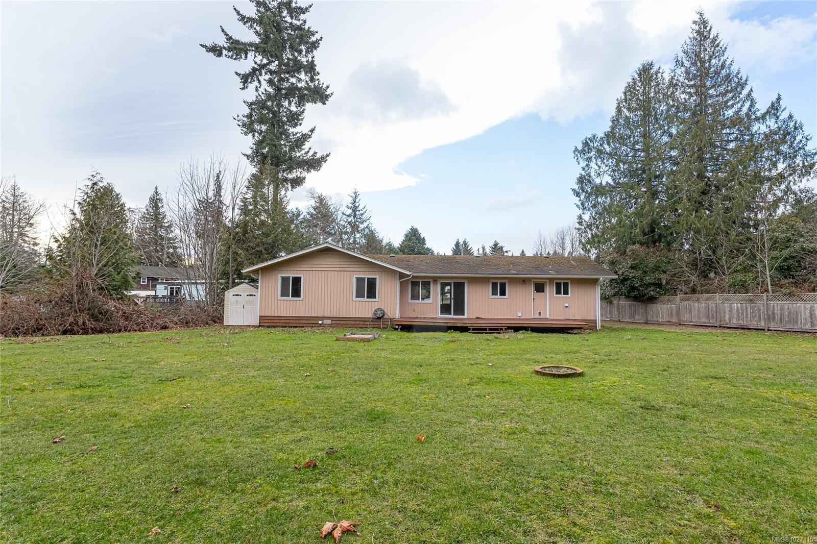3960 Ostby Pl, Bowser, BC