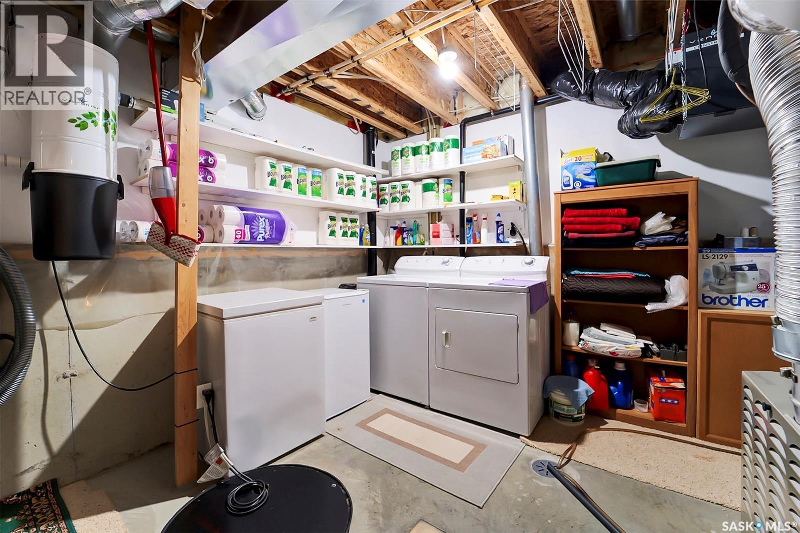 539 Beckett Crescent, Saskatoon, SK - Indoor Photo Showing Laundry Room