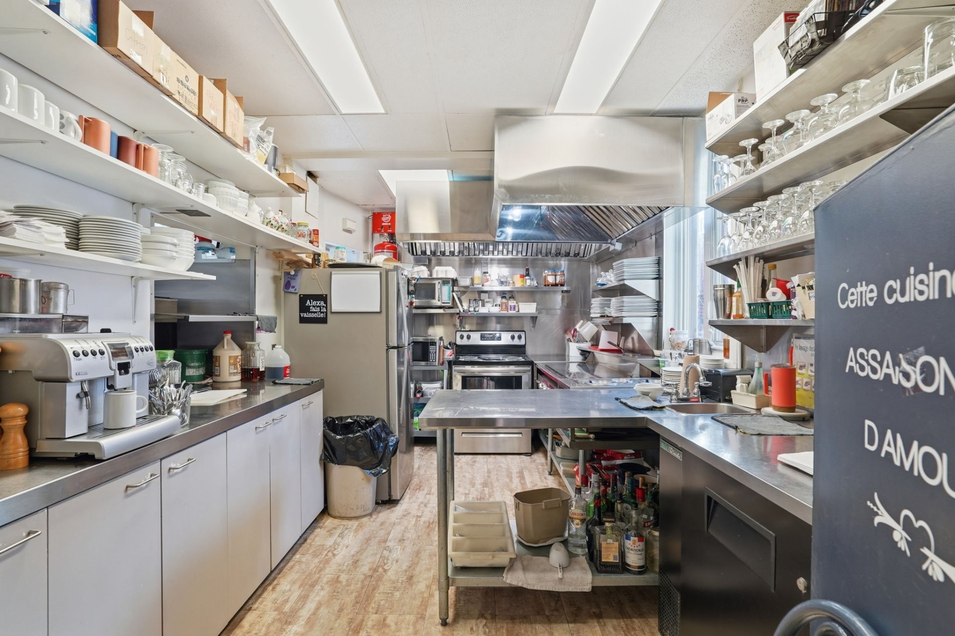 Cuisine - 579 Av. Notre-Dame, Saint-Lambert, QC