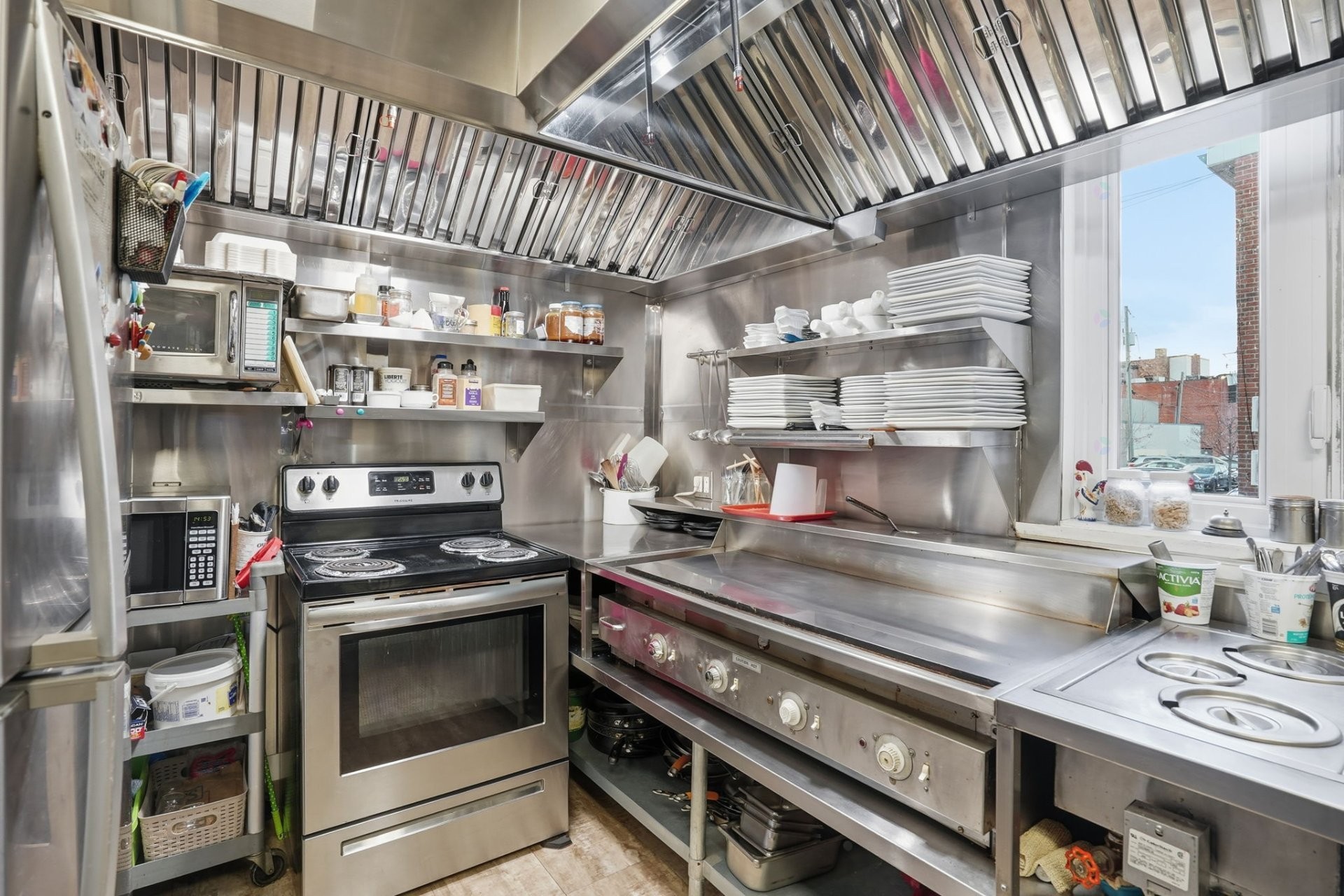 Cuisine - 579 Av. Notre-Dame, Saint-Lambert, QC