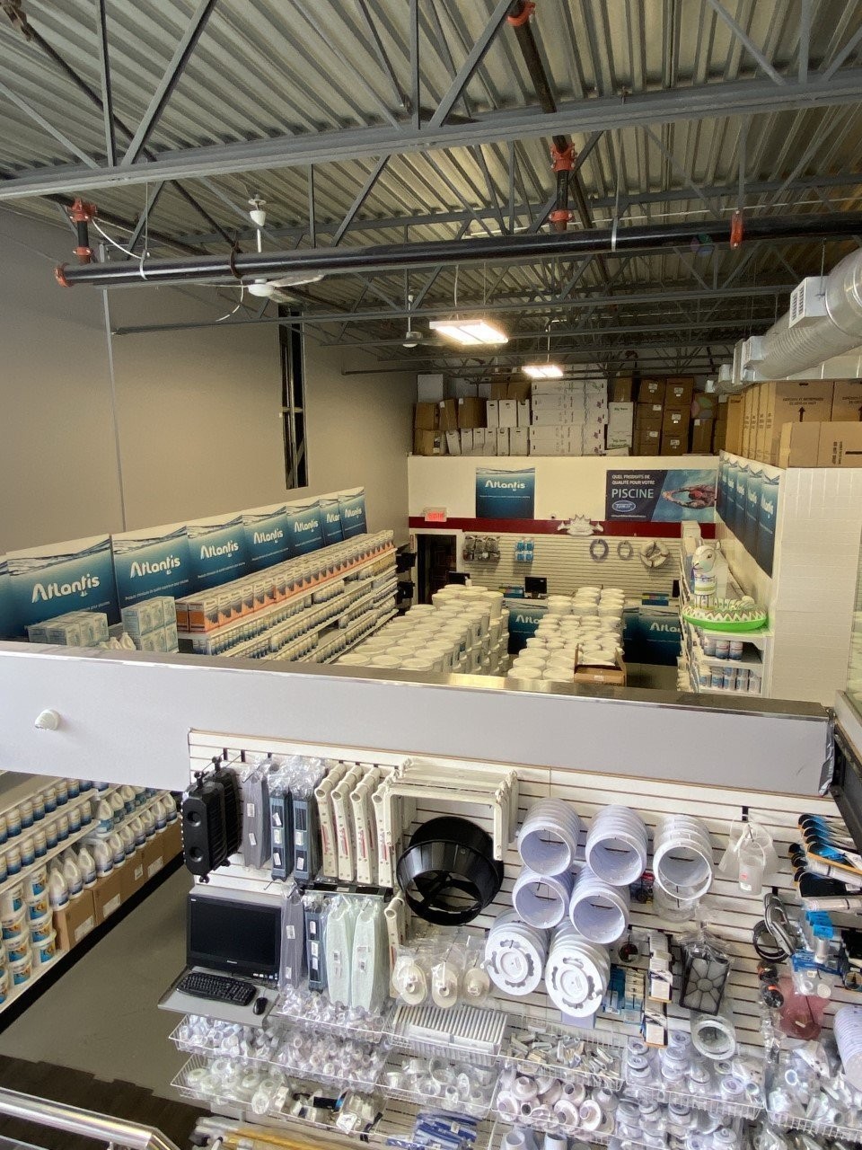 Intérieur - 114-450 Rue Du Parc, Saint-Eustache, QC - Indoor Photo Showing Garage