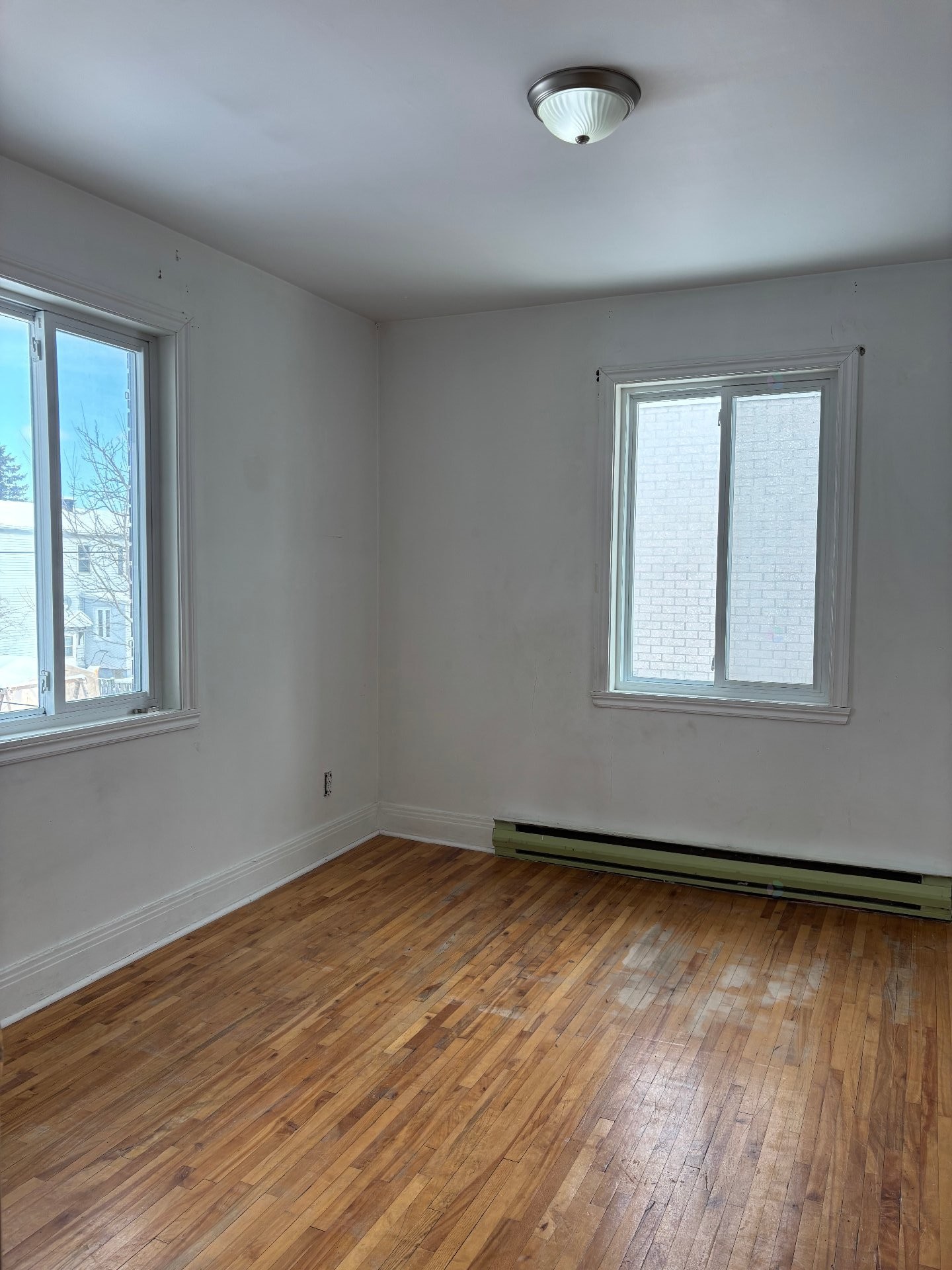 Chambre à coucher - 1825 Rue Langevin, Longueuil (Saint-Hubert), QC - Indoor Photo Showing Other Room