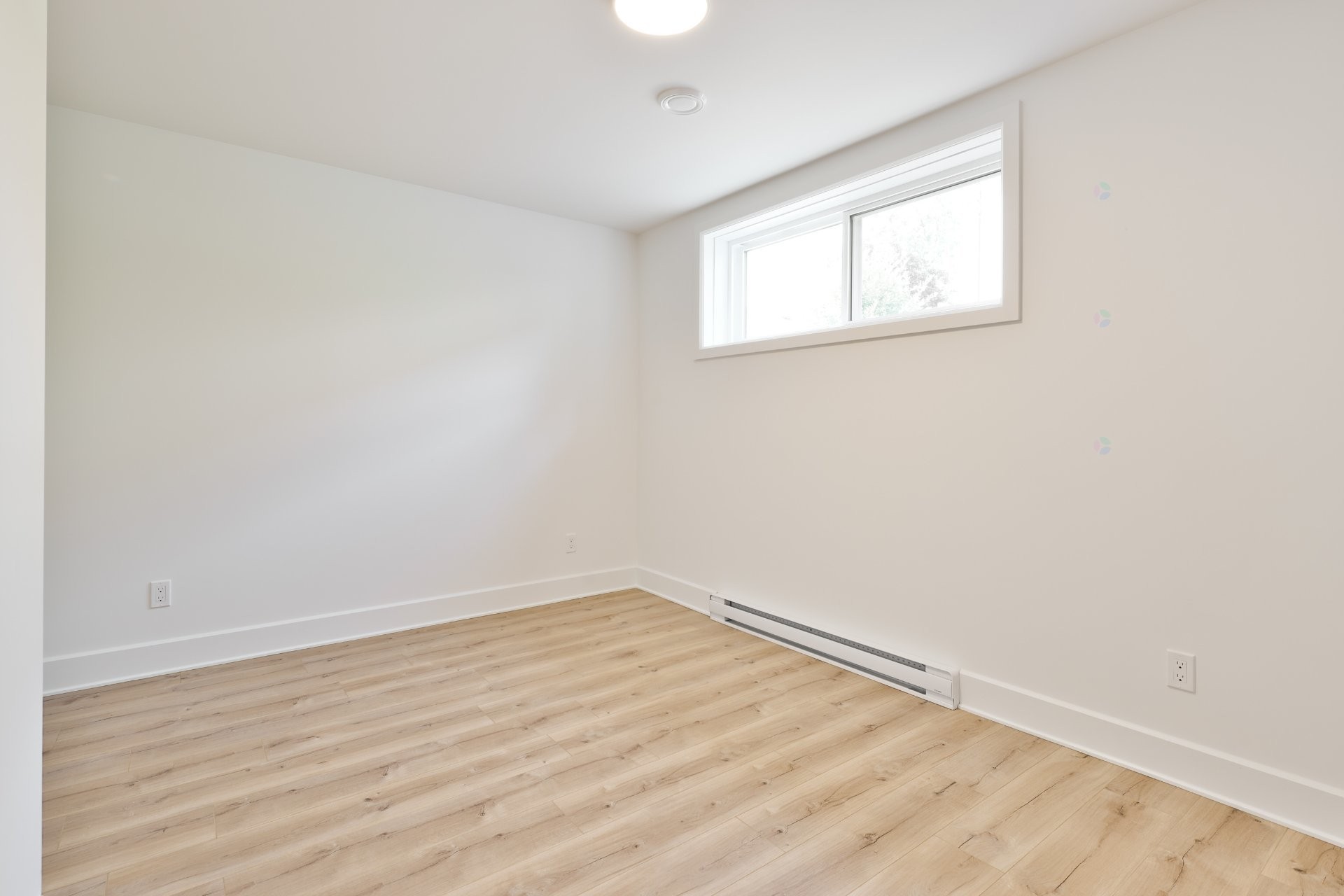 Bedroom - 5725 Rue Aline, Brossard, QC - Indoor Photo Showing Other Room