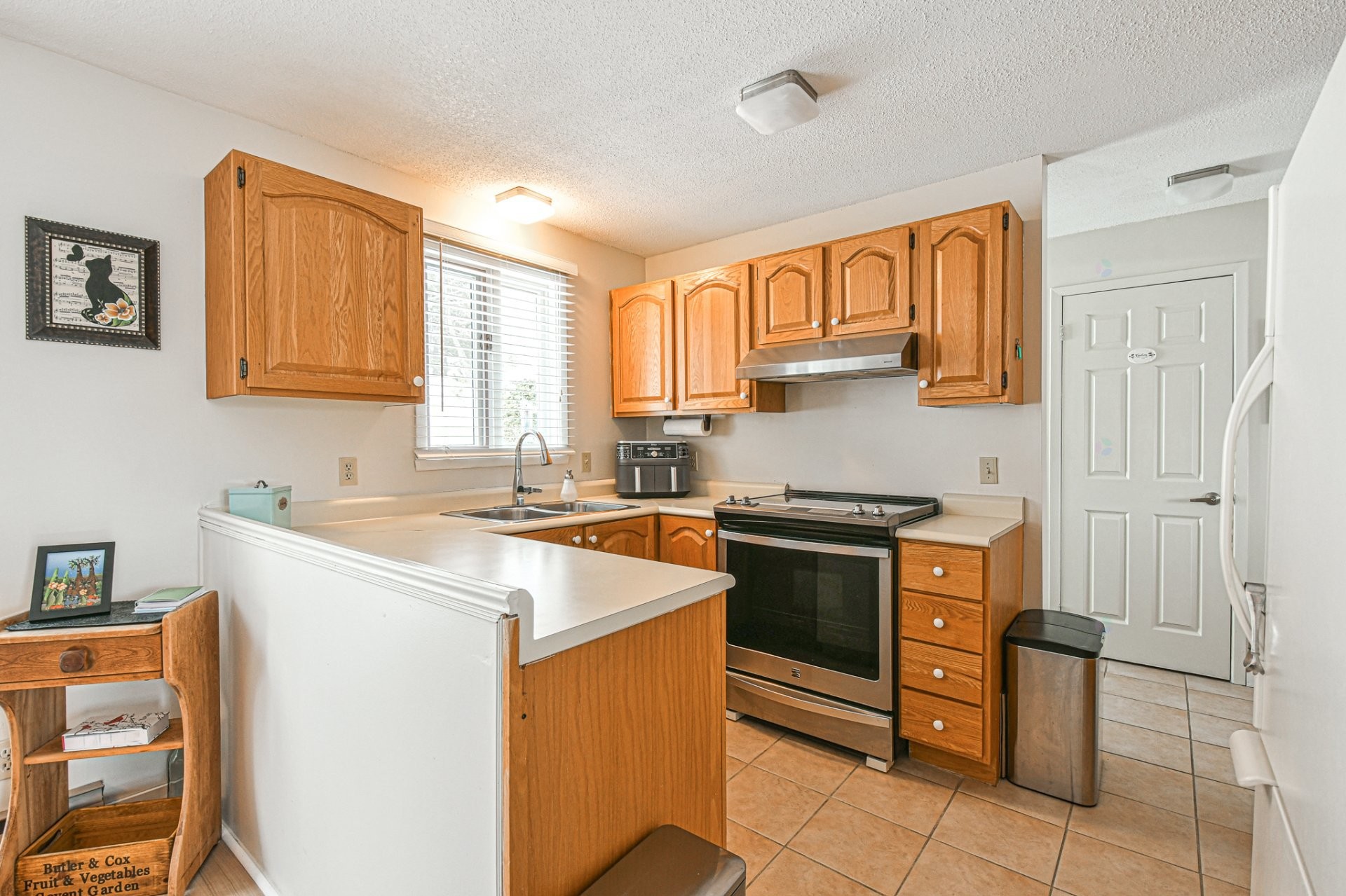 Kitchen - 15-255 Rue Séraphin, Sainte-Adèle, QC - Indoor Photo Showing Kitchen With Double Sink