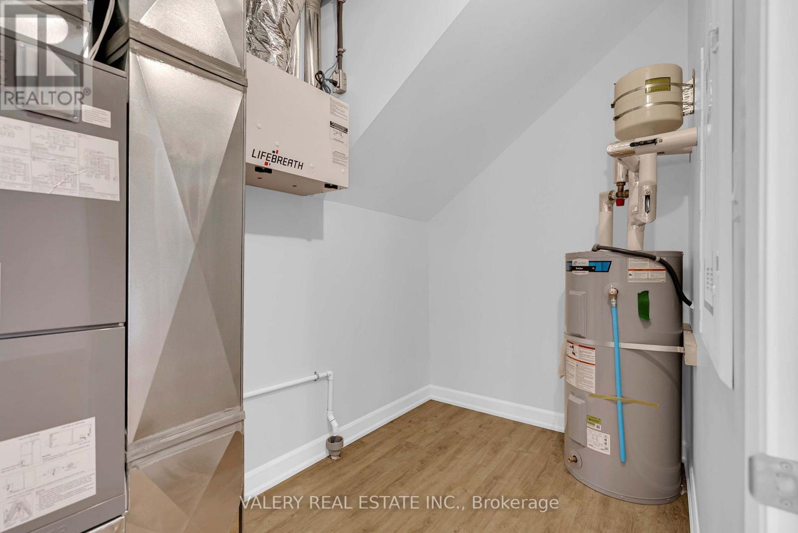 11B - 600 Second Street E, Cornwall, ON - Indoor