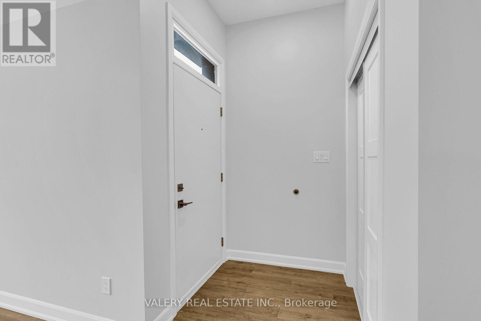 15C - 600 Second Street E, Cornwall, ON - Indoor Photo Showing Other Room