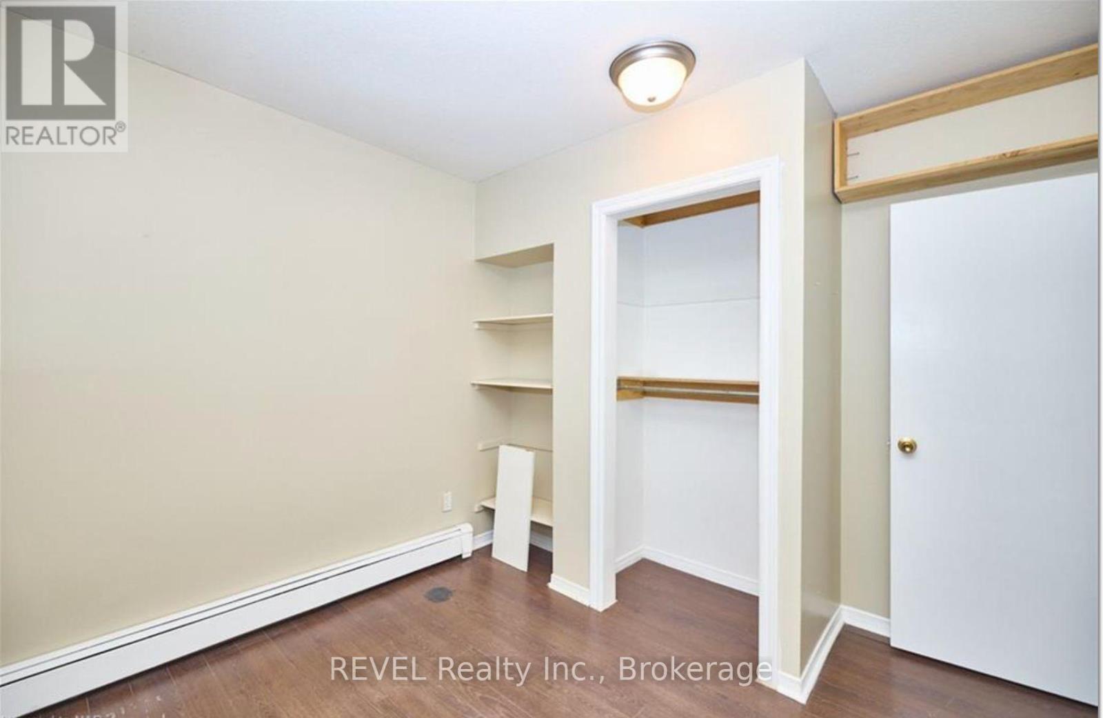 8 Pelham Road, St. Catharines (Western Hill), ON - Indoor Photo Showing Other Room