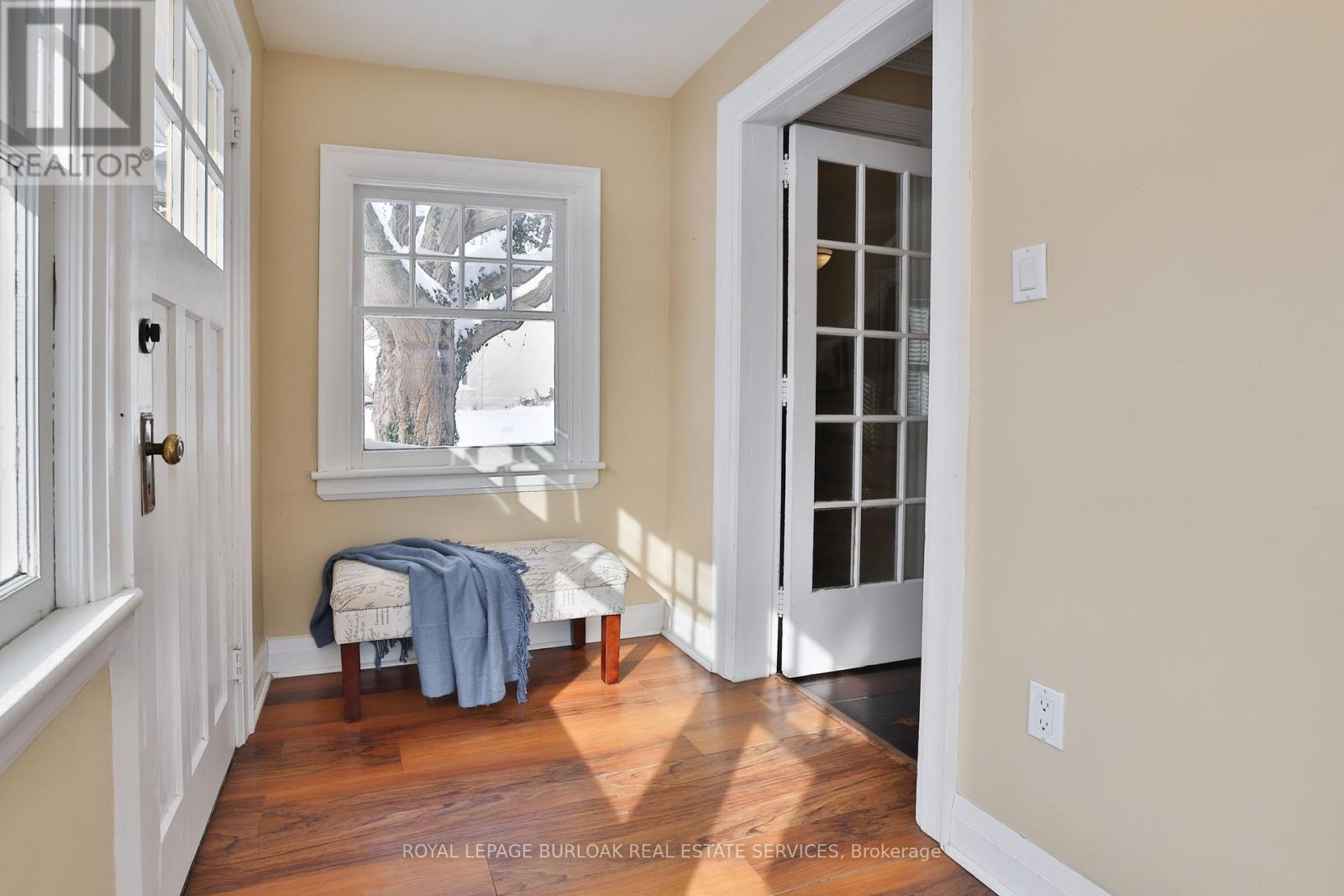 455 Nelson Avenue, Burlington, ON - Indoor Photo Showing Other Room