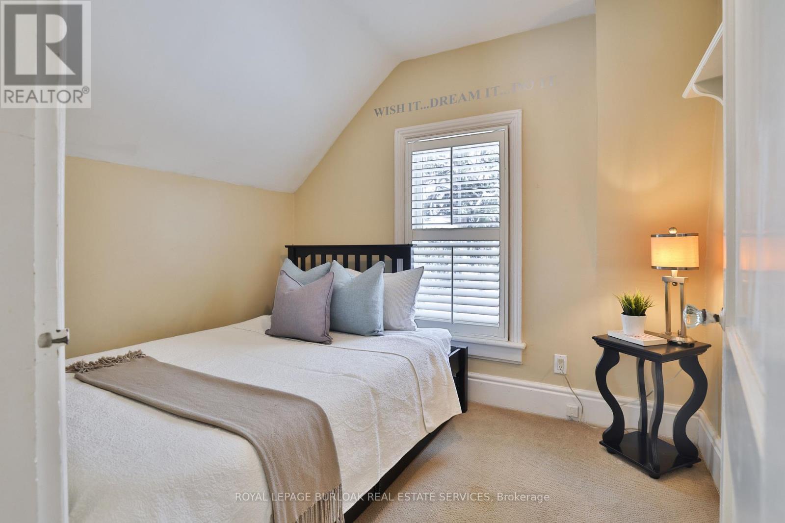 455 Nelson Avenue, Burlington, ON - Indoor Photo Showing Bedroom