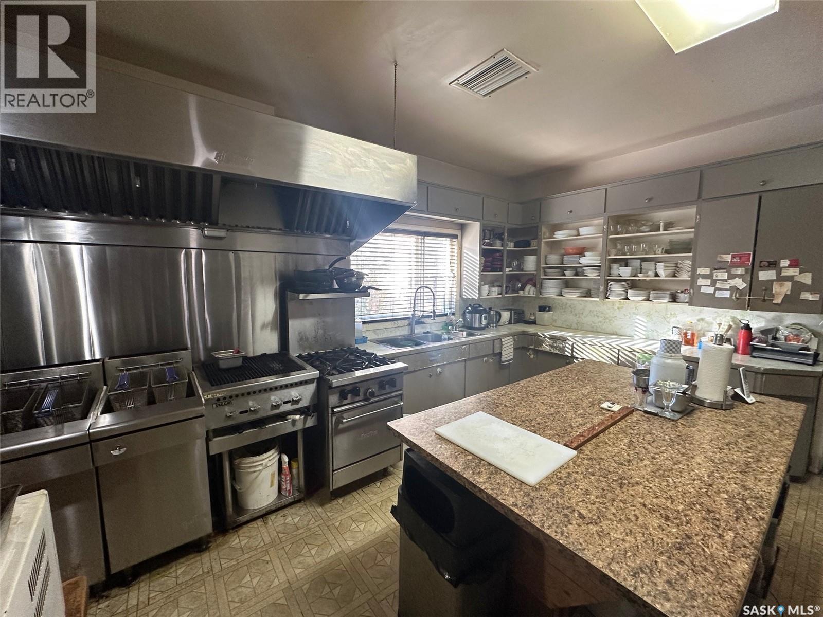 115 Main Street, Limerick, SK