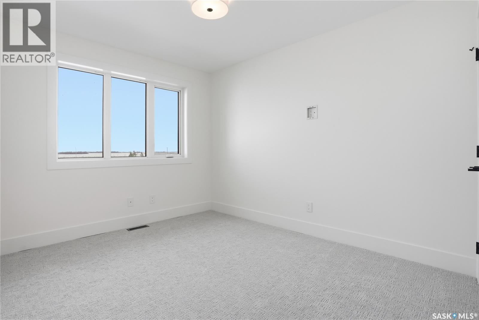 436 Augusta Boulevard, Warman, SK - Indoor Photo Showing Other Room