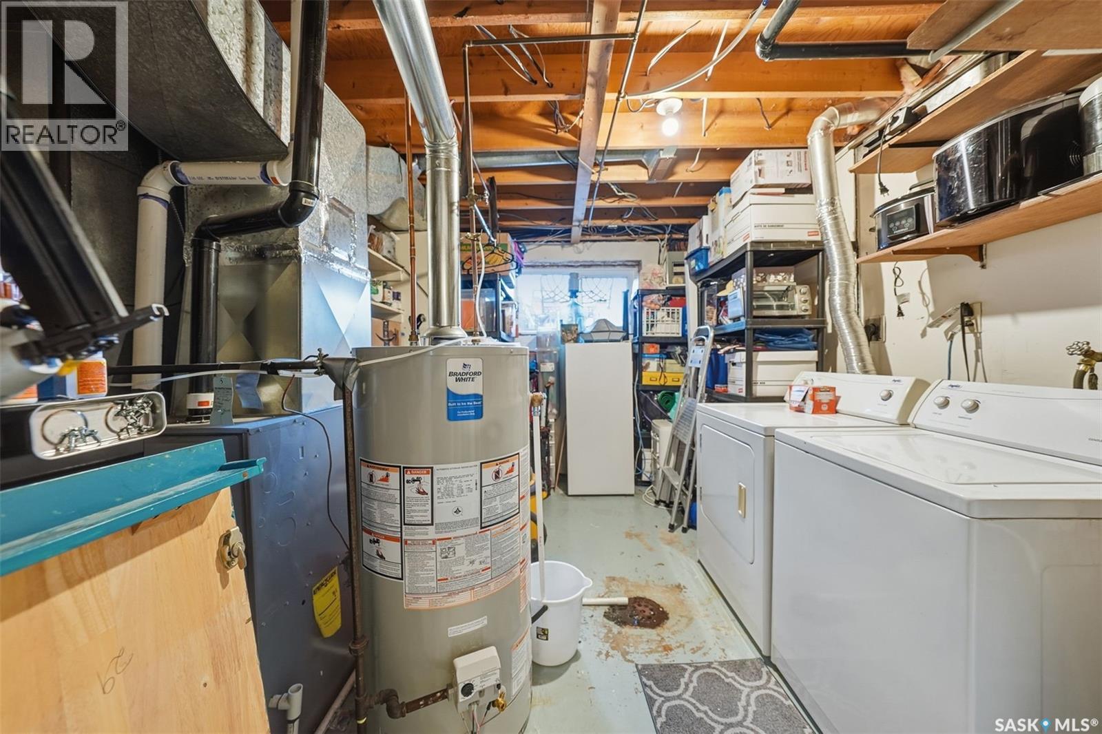 42 Macdowall Crescent, Prince Albert, SK - Indoor