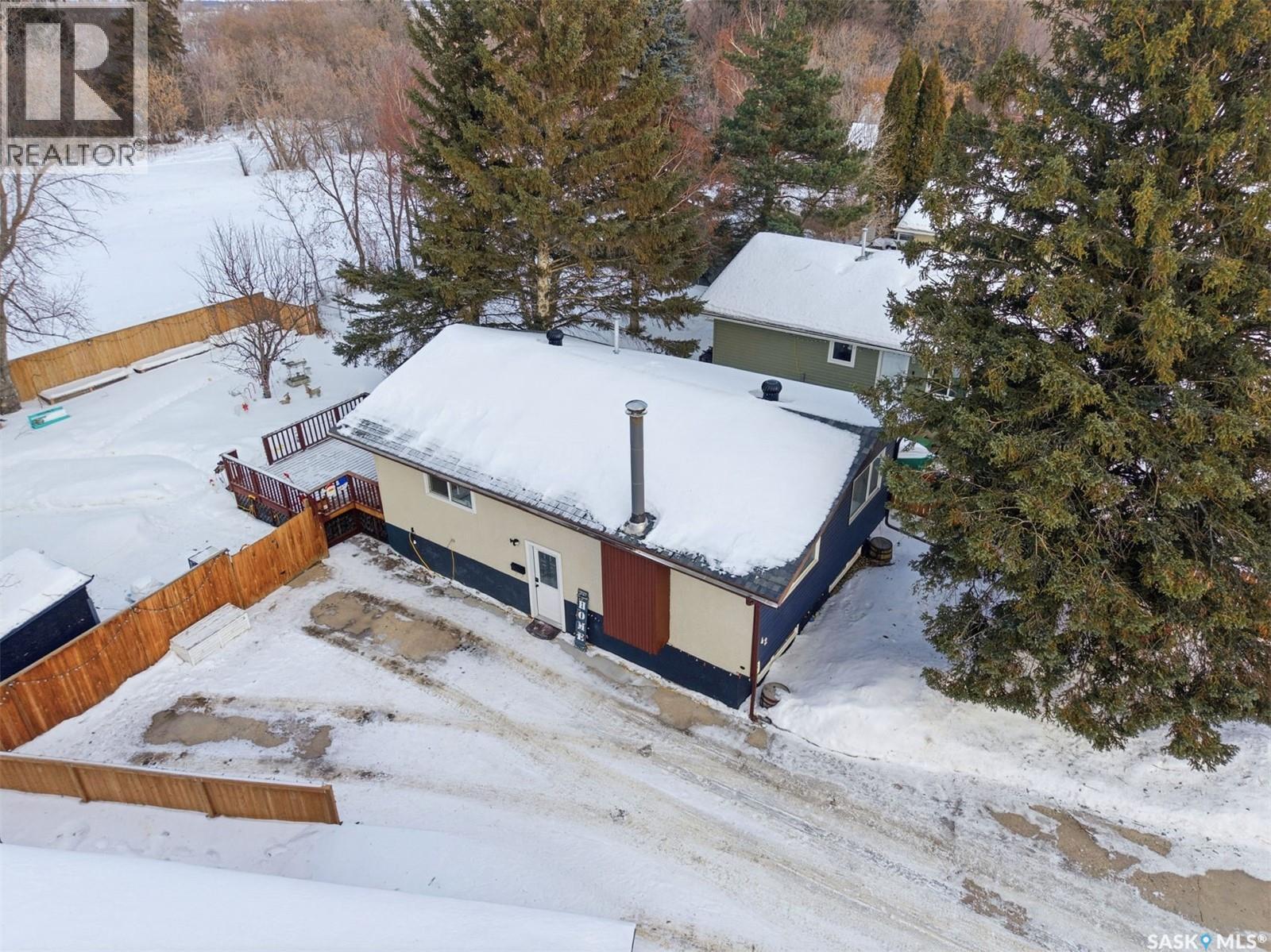 42 Macdowall Crescent, Prince Albert, SK - Outdoor