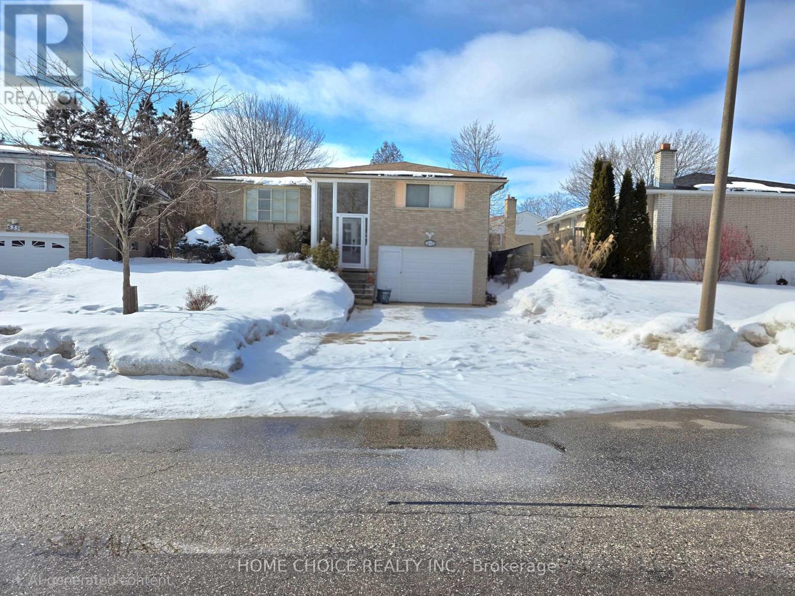 637 Pineridge Road, Waterloo, ON - Outdoor