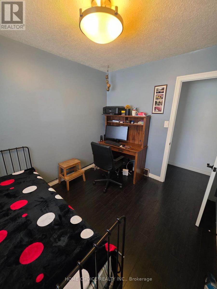 637 Pineridge Road, Waterloo, ON - Indoor