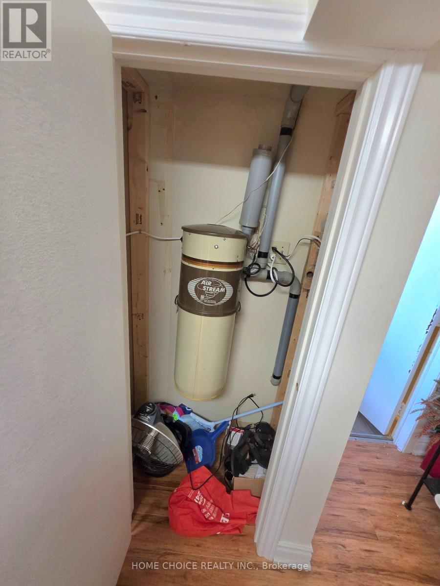 637 Pineridge Road, Waterloo, ON - Indoor Photo Showing Other Room