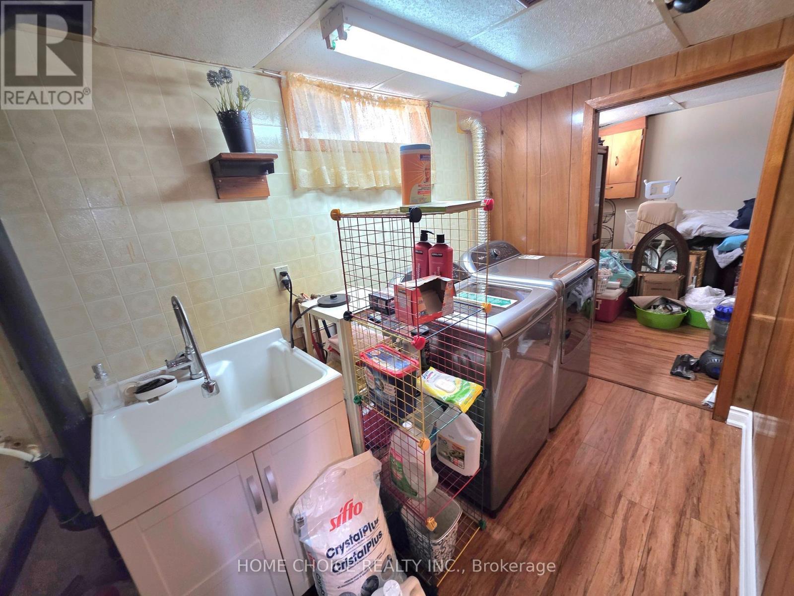 637 Pineridge Road, Waterloo, ON - Indoor