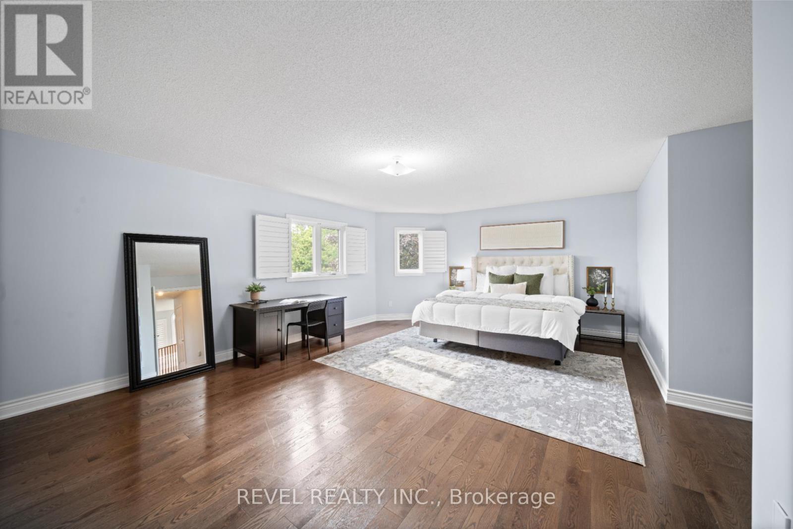 3723 Trelawny Circle, Mississauga, ON - Indoor Photo Showing Bedroom
