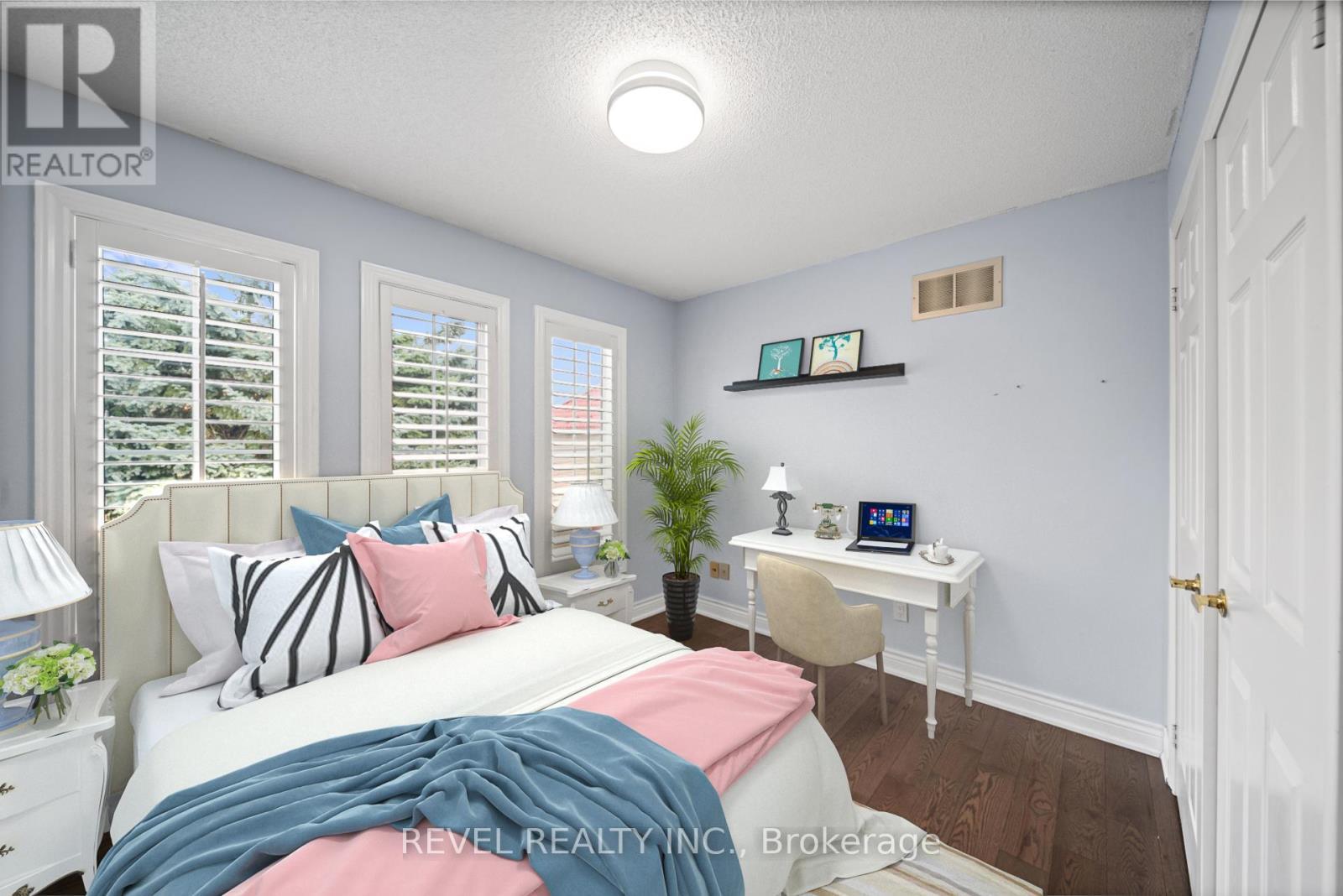 3723 Trelawny Circle, Mississauga, ON - Indoor Photo Showing Bedroom