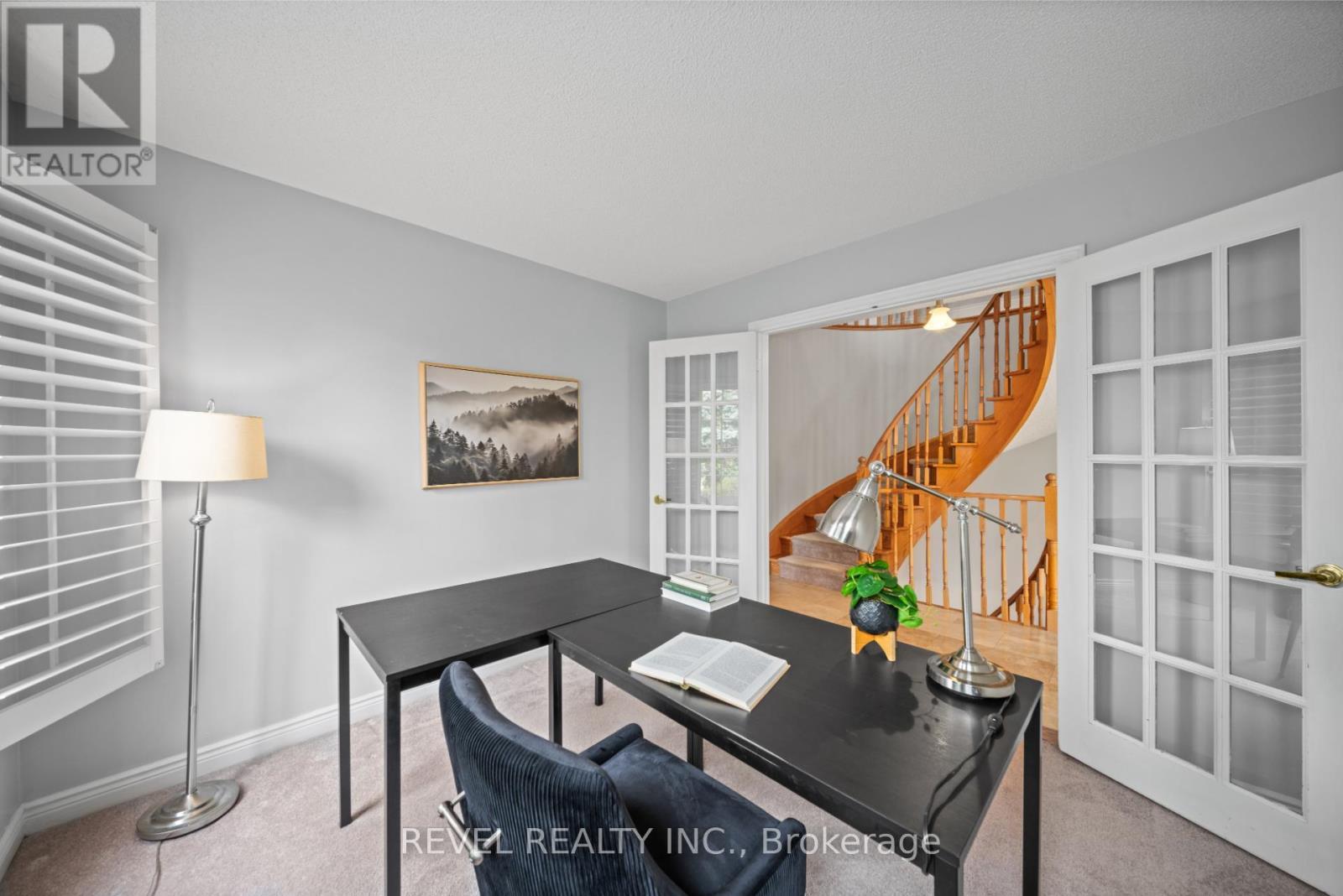 3723 Trelawny Circle, Mississauga, ON - Indoor