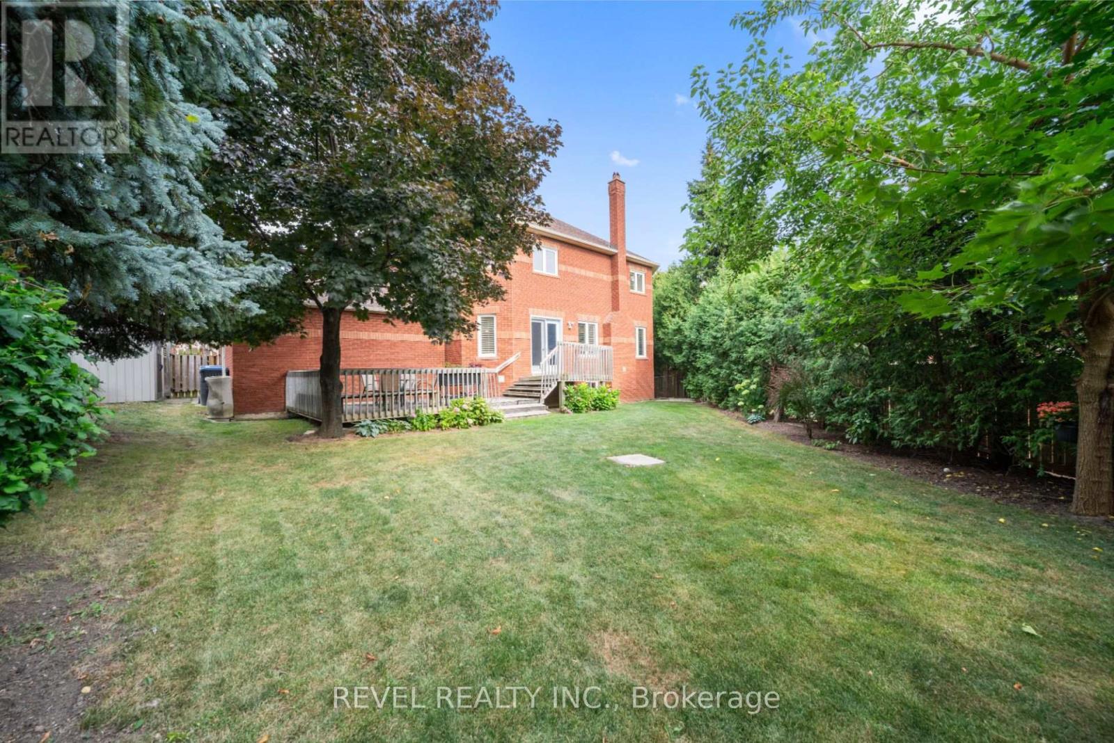 3723 Trelawny Circle, Mississauga, ON - Outdoor