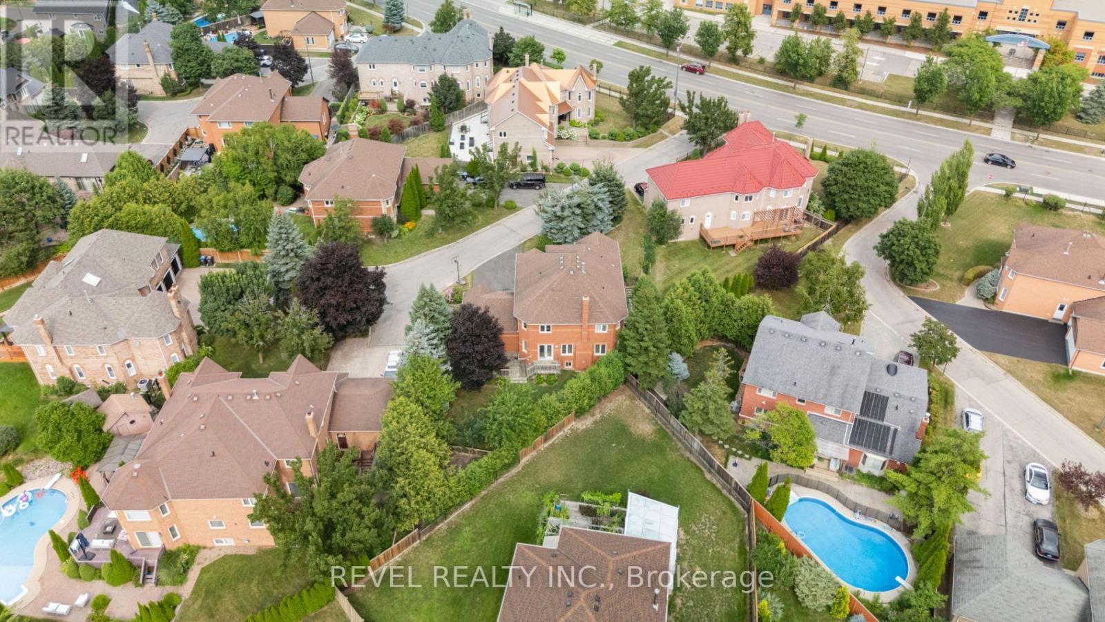 3723 Trelawny Circle, Mississauga, ON - Outdoor With View