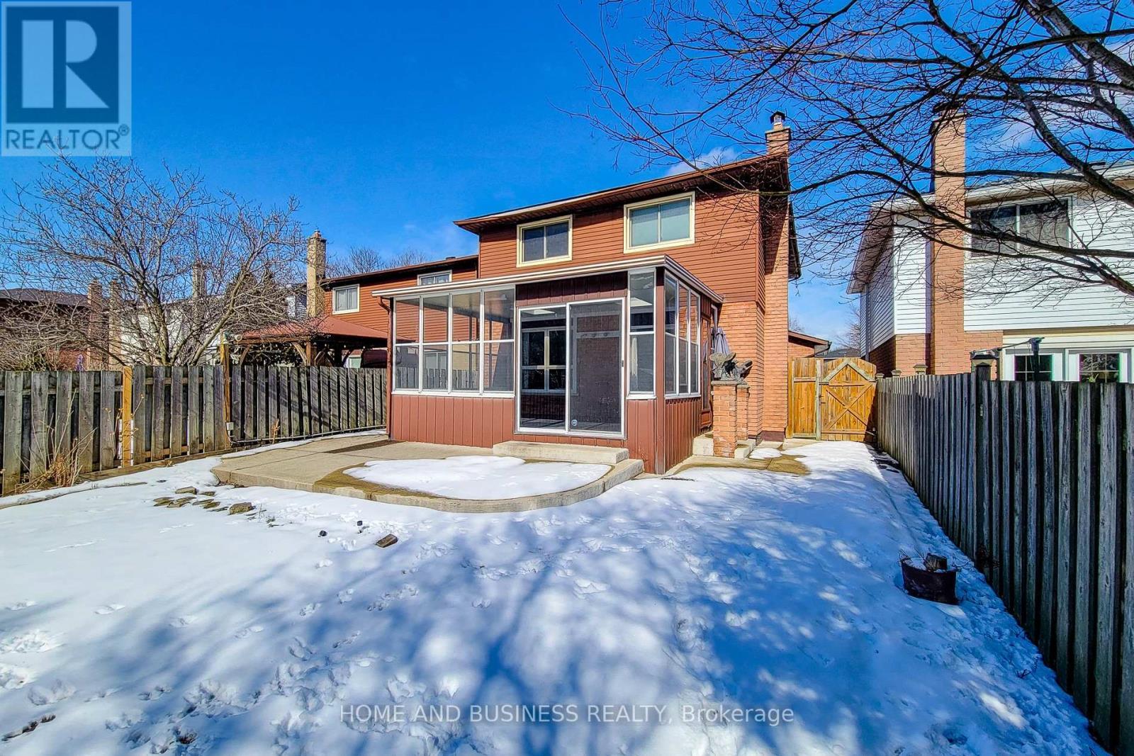 50 Everest Street, Hamilton, ON - Outdoor