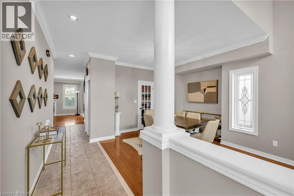 38 Sunbeam Drive, Hamilton, ON - Indoor Photo Showing Other Room