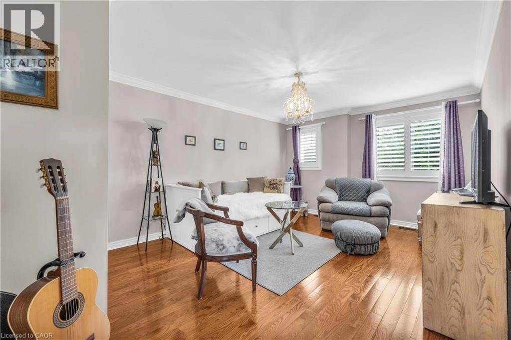 38 Sunbeam Drive, Hamilton, ON - Indoor