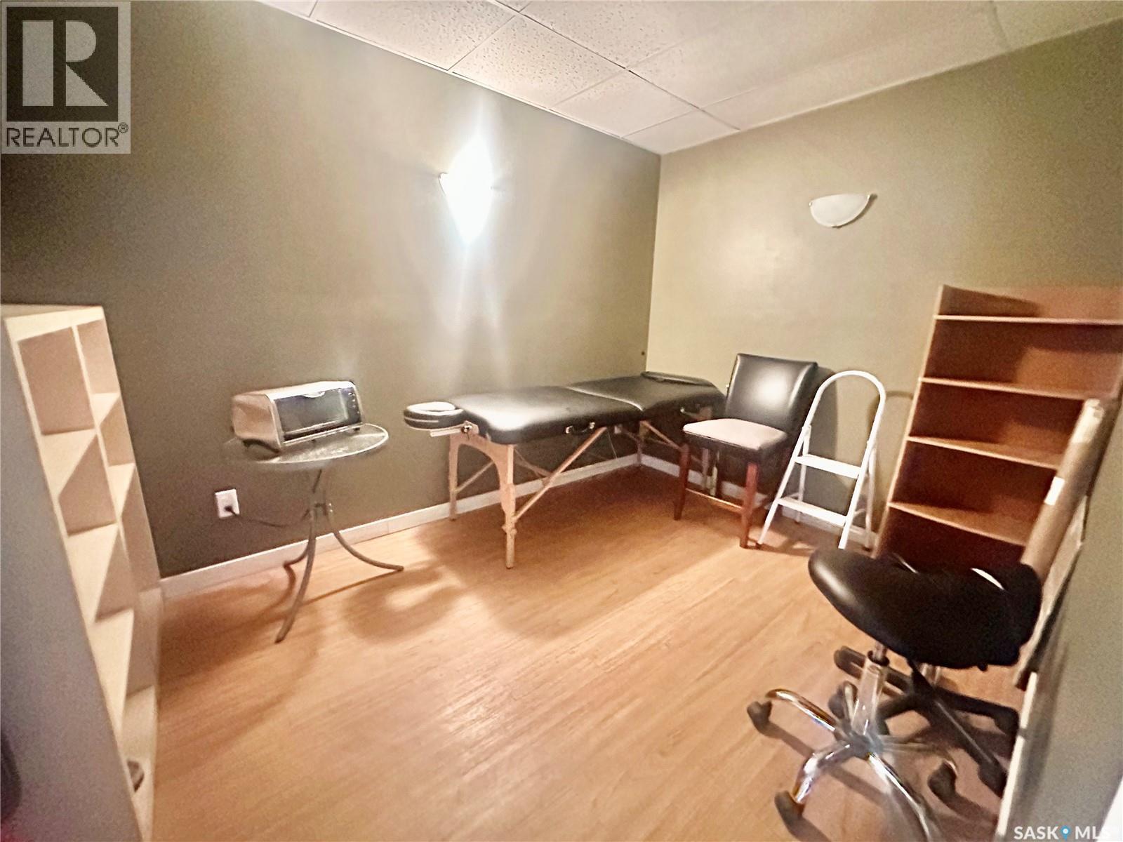 6 405 Circle Drive E, Saskatoon, SK