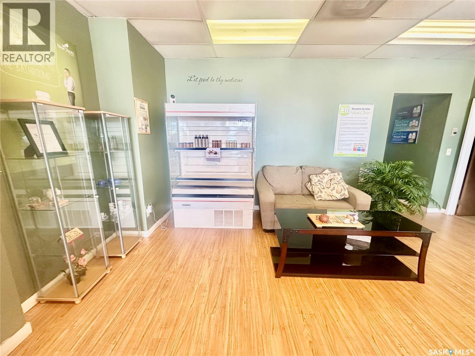 6 405 Circle Drive E, Saskatoon, SK