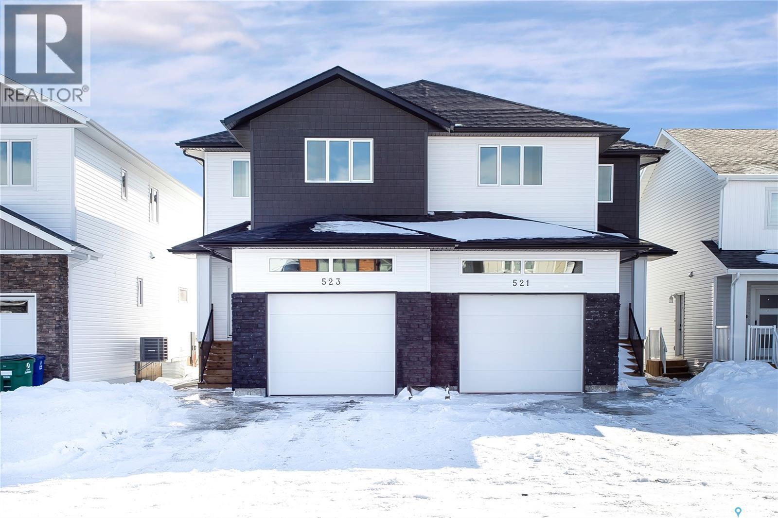 523 Sharma Crescent, Saskatoon, SK - Outdoor