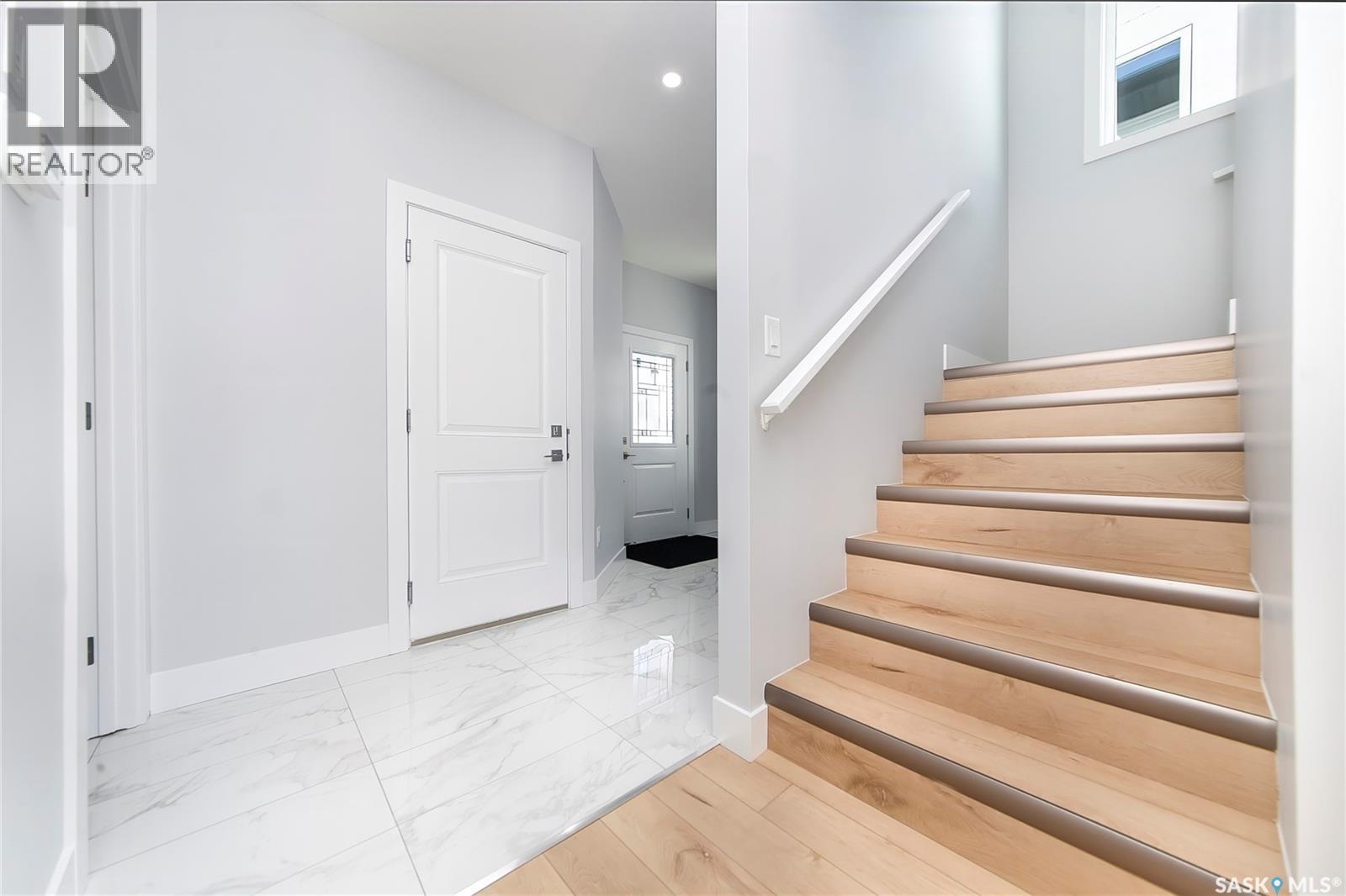 523 Sharma Crescent, Saskatoon, SK - Indoor Photo Showing Other Room