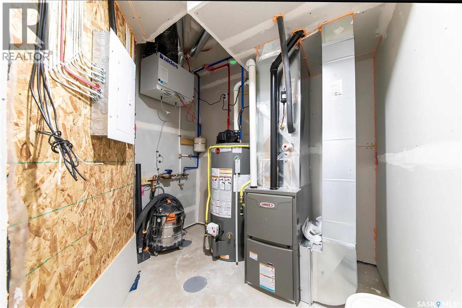 523 Sharma Crescent, Saskatoon, SK - Indoor Photo Showing Basement