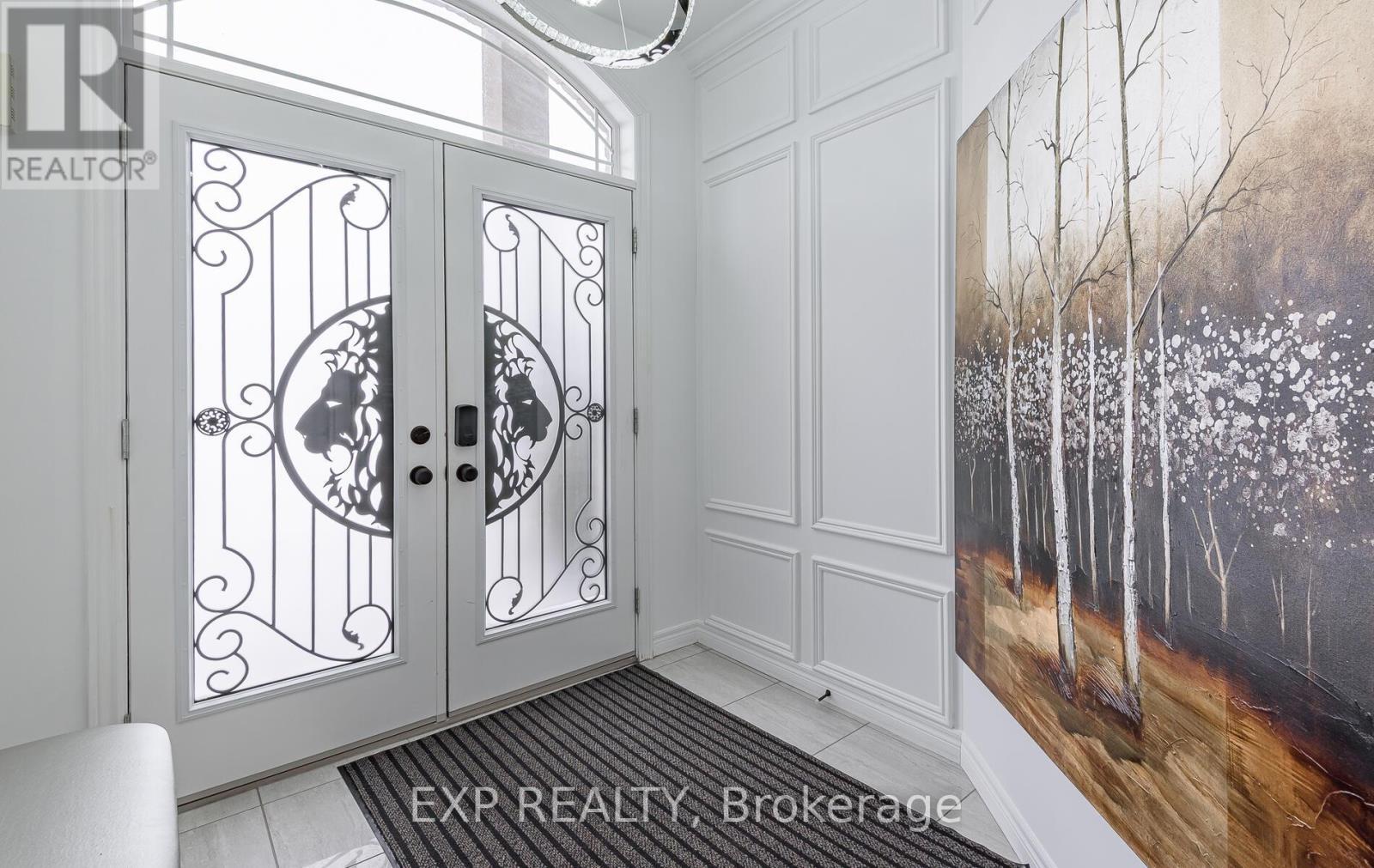 228 Greti Drive, Hamilton, ON - Indoor Photo Showing Other Room