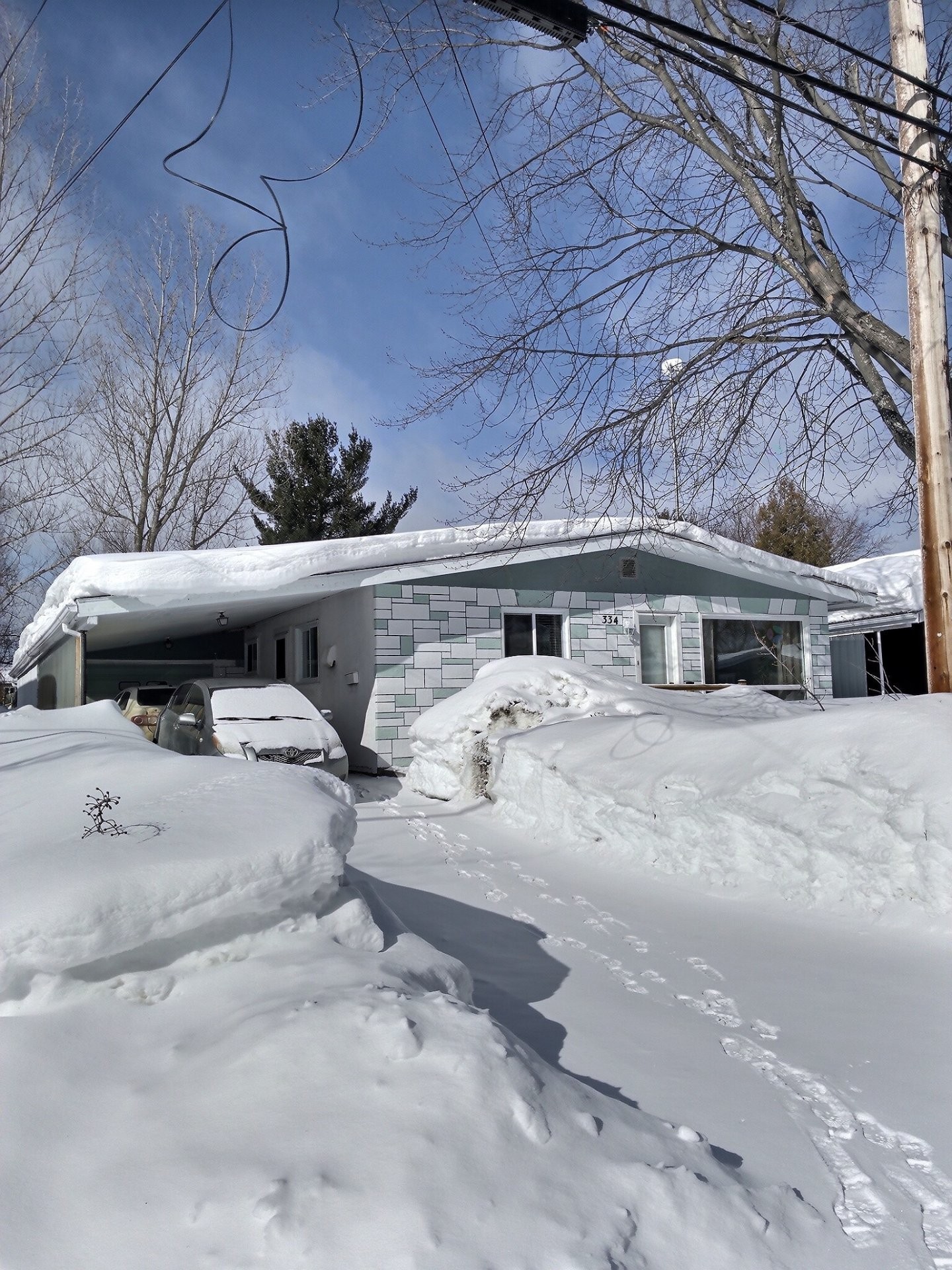 Façade - 334 Av. Dufault, Rouyn-Noranda, QC - Outdoor