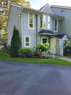 15 28TH Street N Unit# 10 Wasaga Beach, ON L9Z 2E3