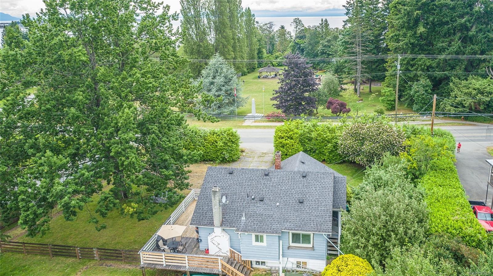 7261 Lantzville Rd, Lantzville, BC