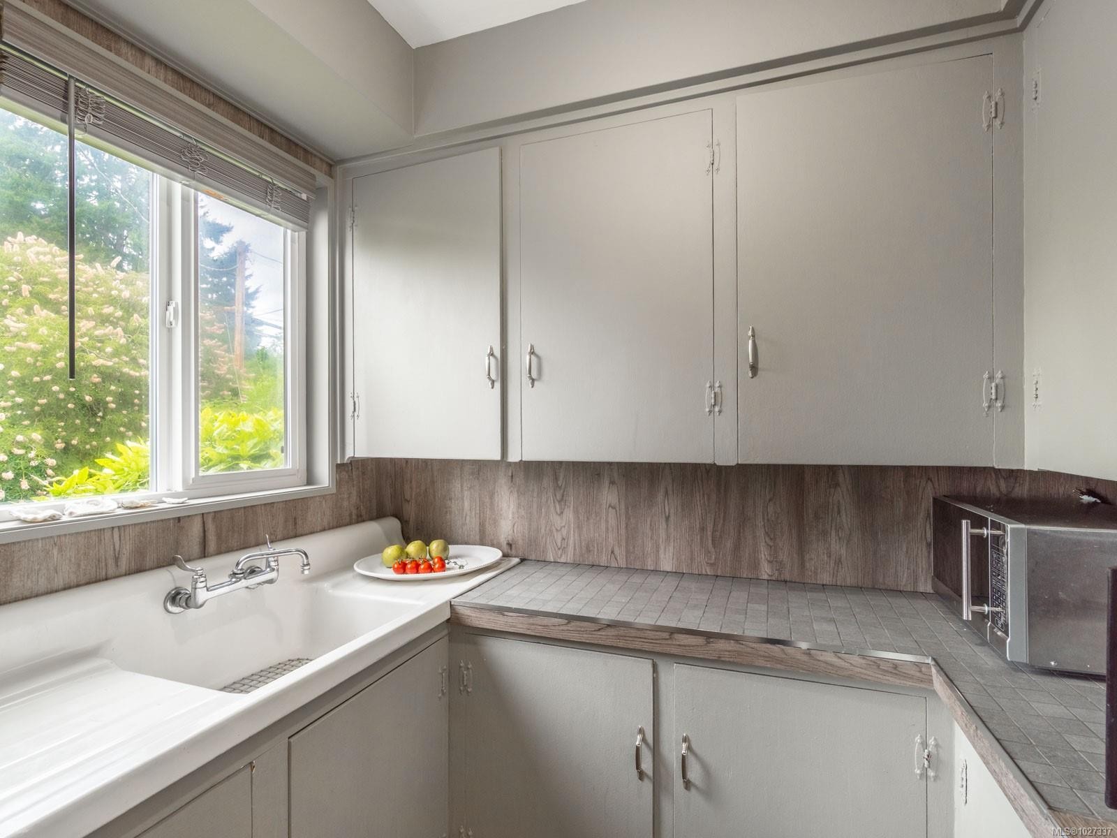 7261 Lantzville Rd, Lantzville, BC