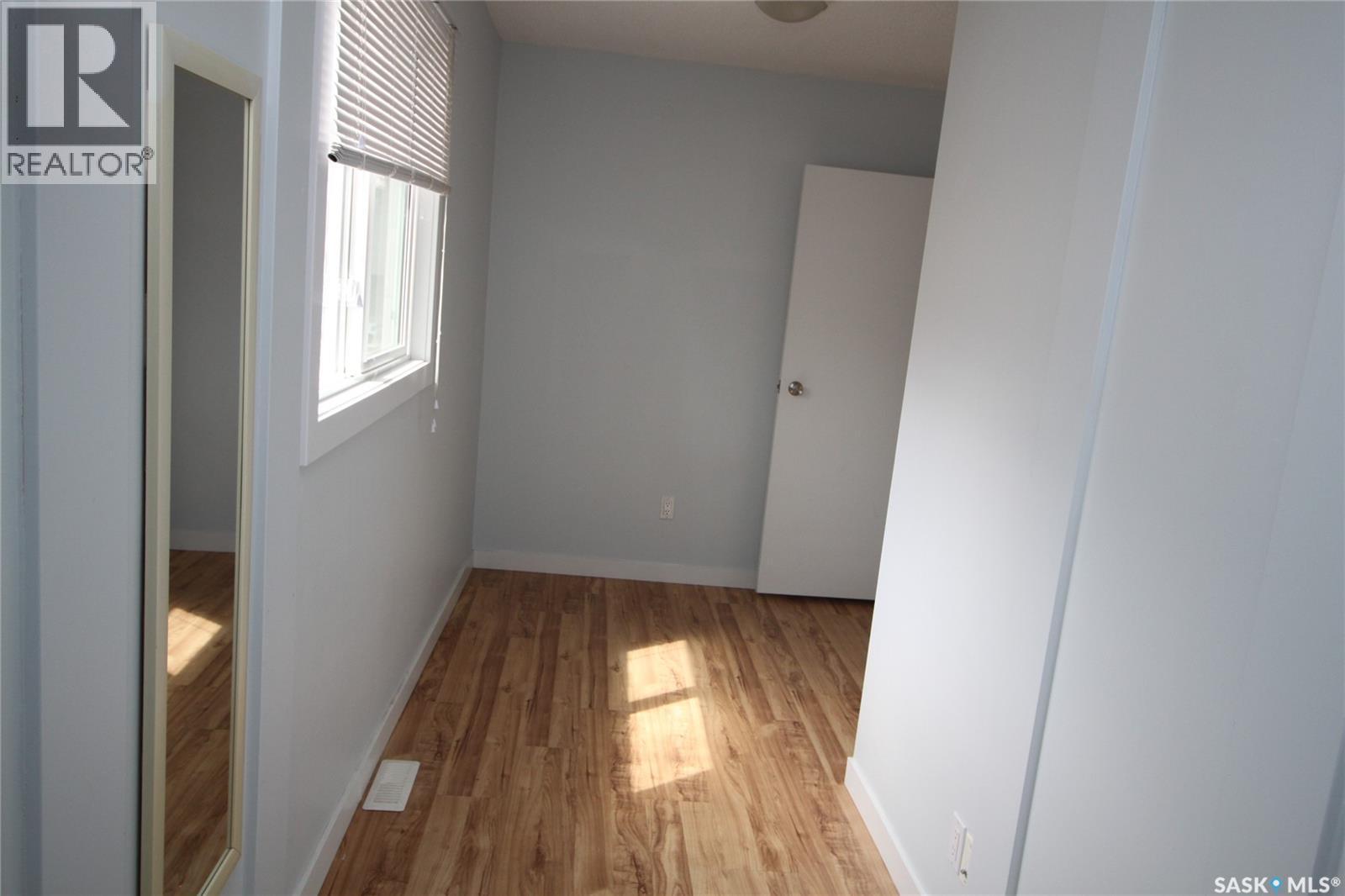 321 Bottomley Avenue N, Saskatoon, SK - Indoor Photo Showing Other Room