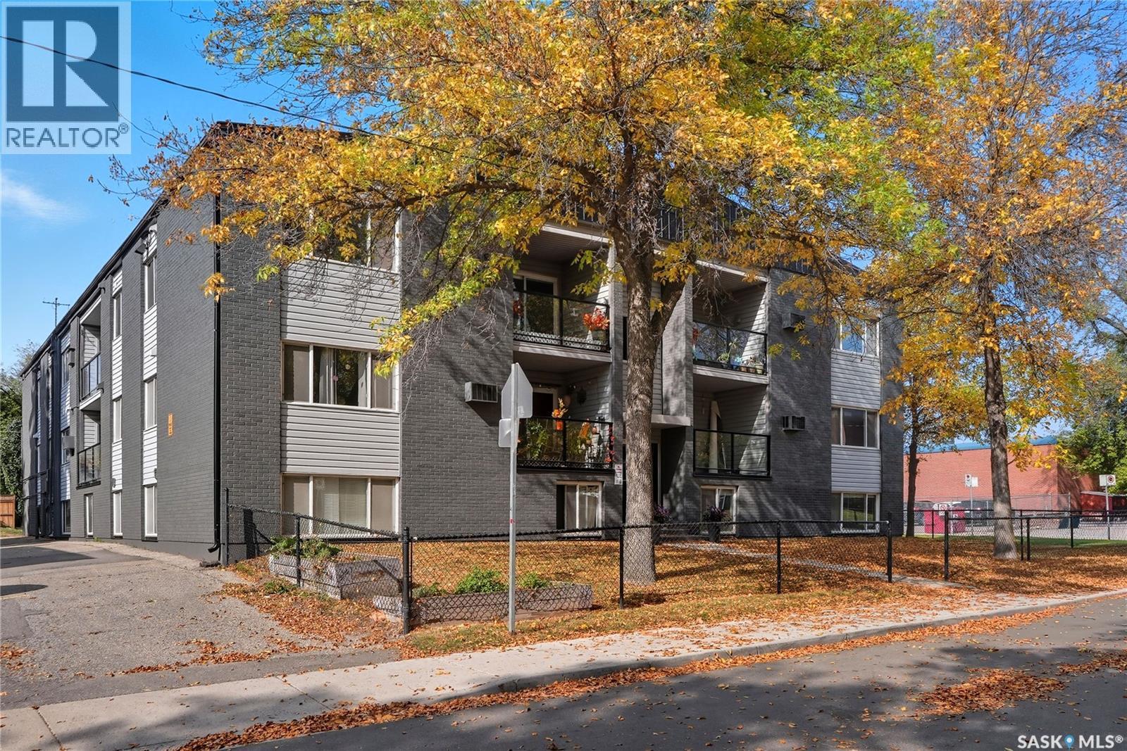 2A 833 B Avenue, Saskatoon, SK - Outdoor